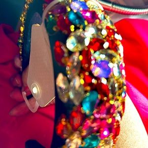 Beautiful BEJEWELED EXPENSIVE HEAD BAND.  NEW WITH TAGS.